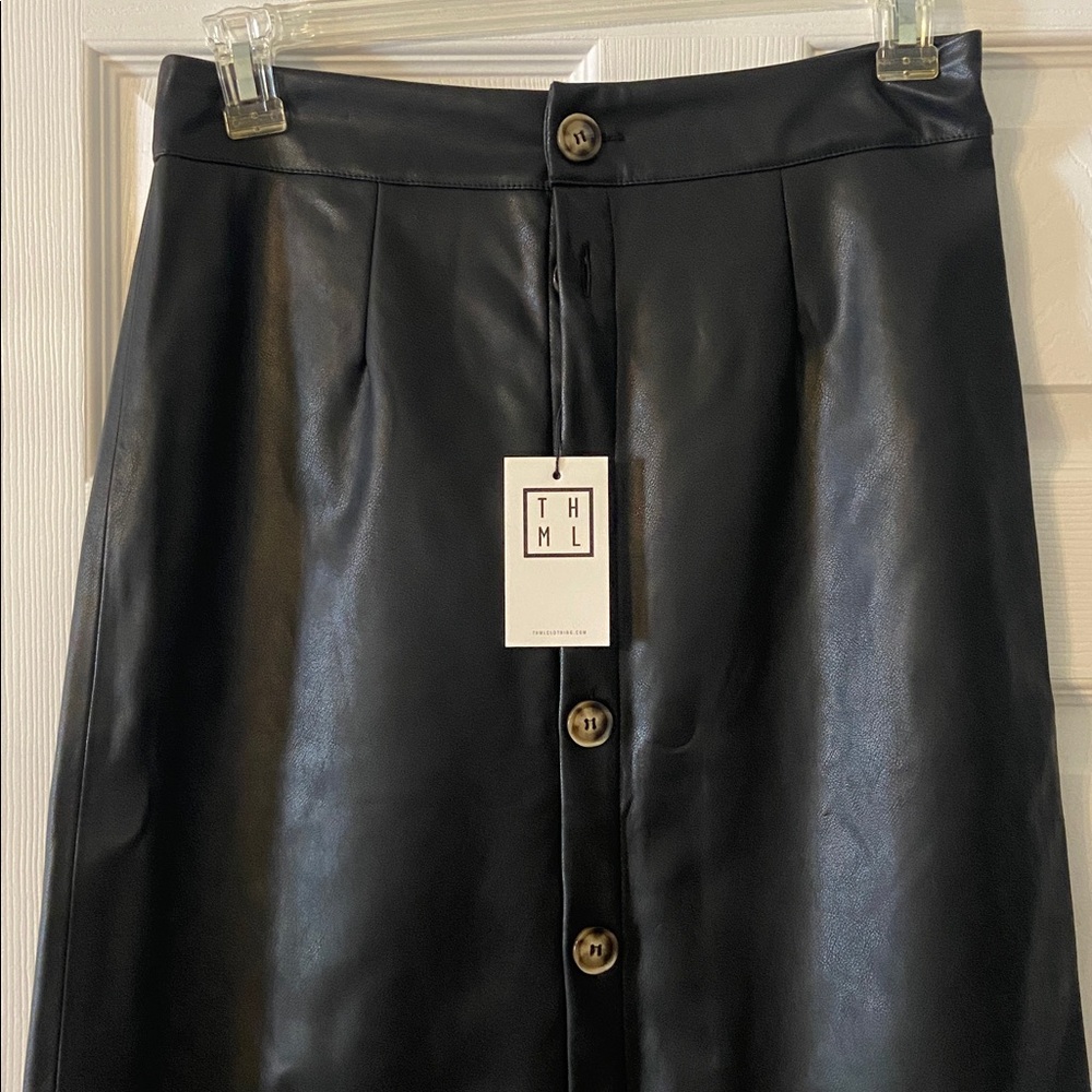 THML Black Button-Front Pencil Skirt mid length 27” brand new - Picture 2 of 7